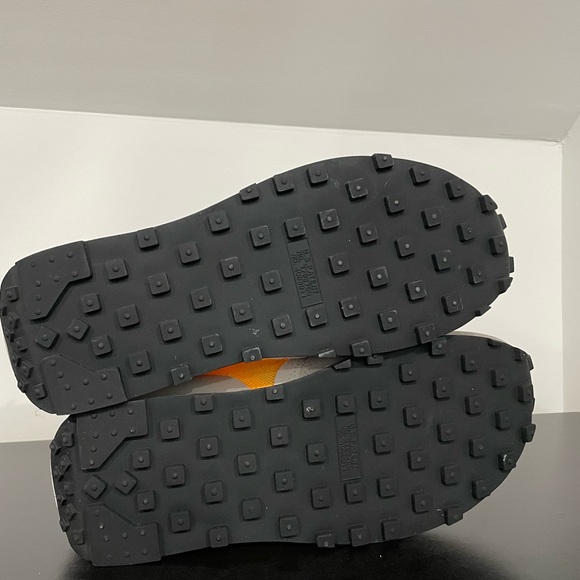 Nike Day Break N.354 “Laser Orange” - Picture 4 of 4